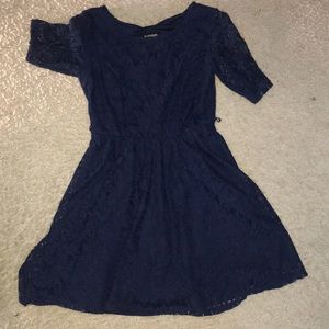 A Navy blue dresses